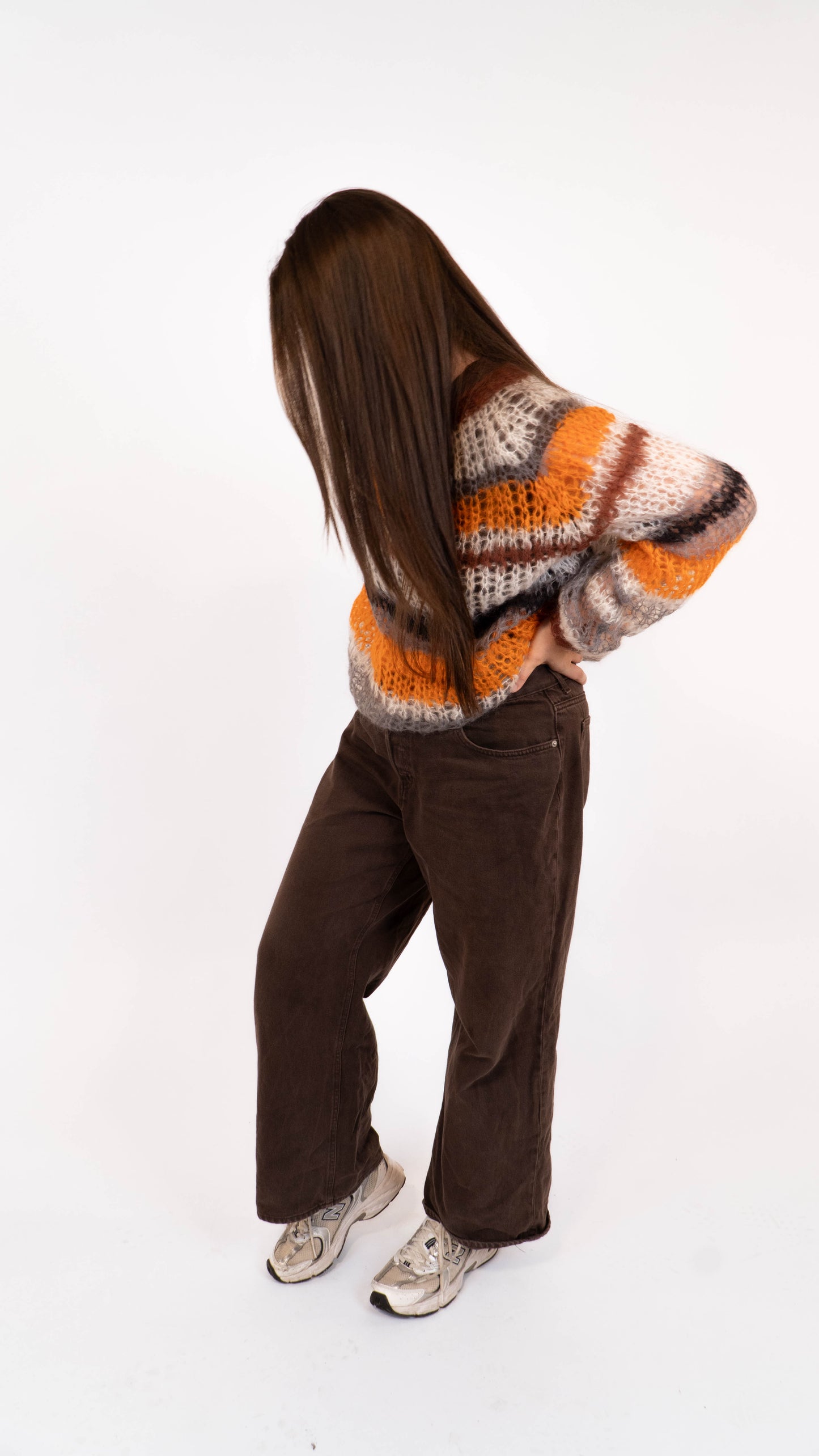 Orange stribet sweater