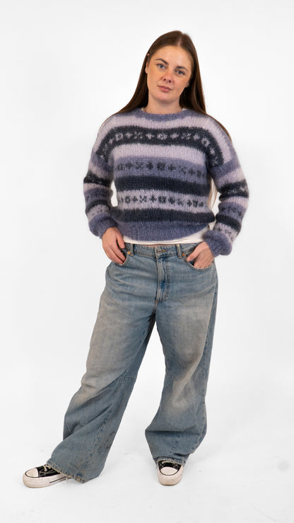 Blå stribet sweater
