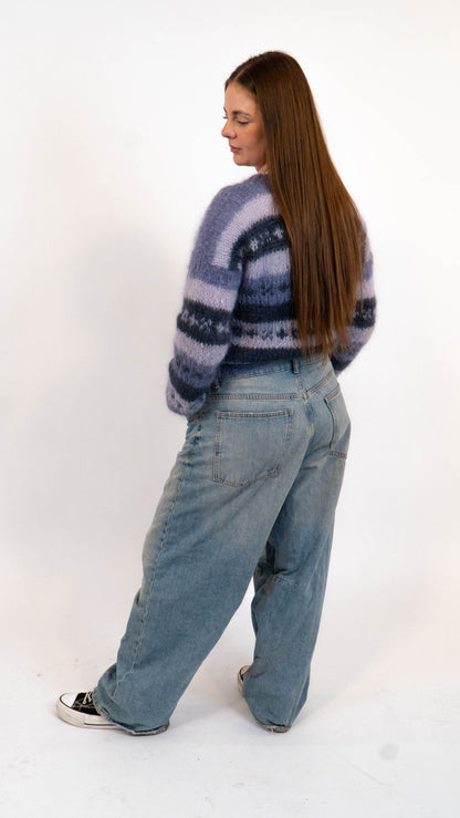 Blå stribet sweater
